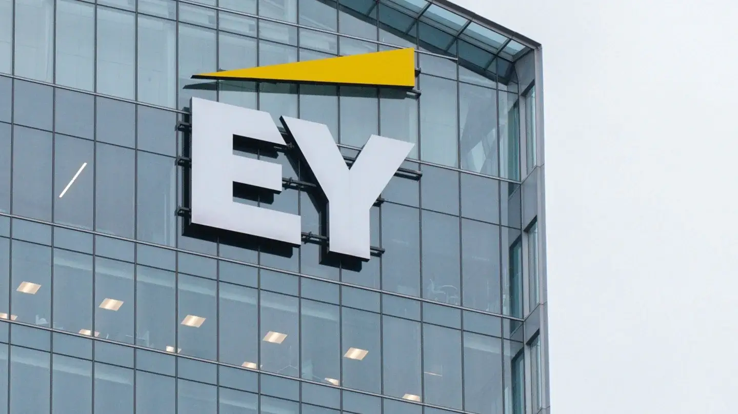 EY logo